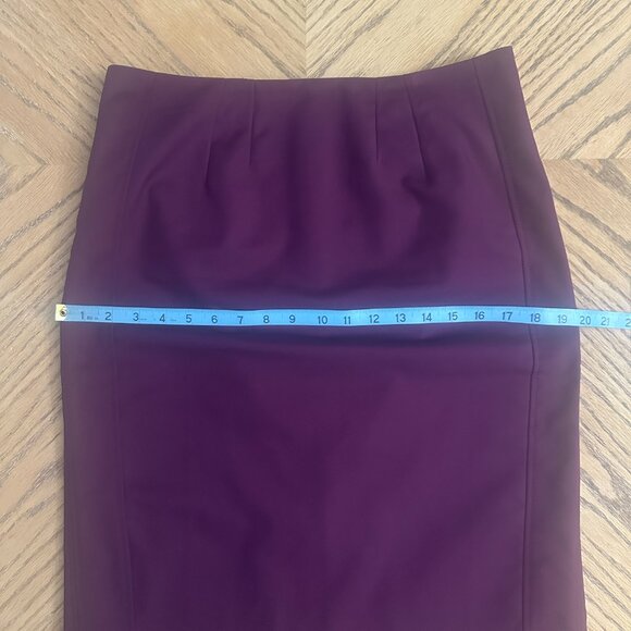 White House Black Market Perfect Form Purple Stretch Pencil Skirt Lined Size 10 - Picture 8 of 11